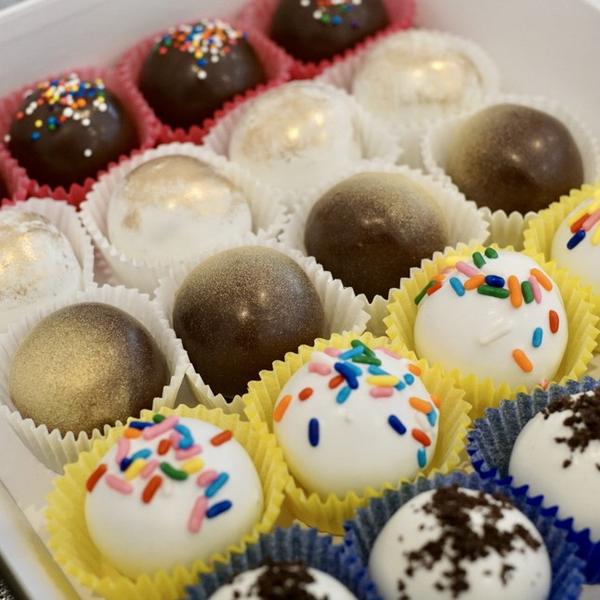 Assorted Cake Balls (24-Pack)